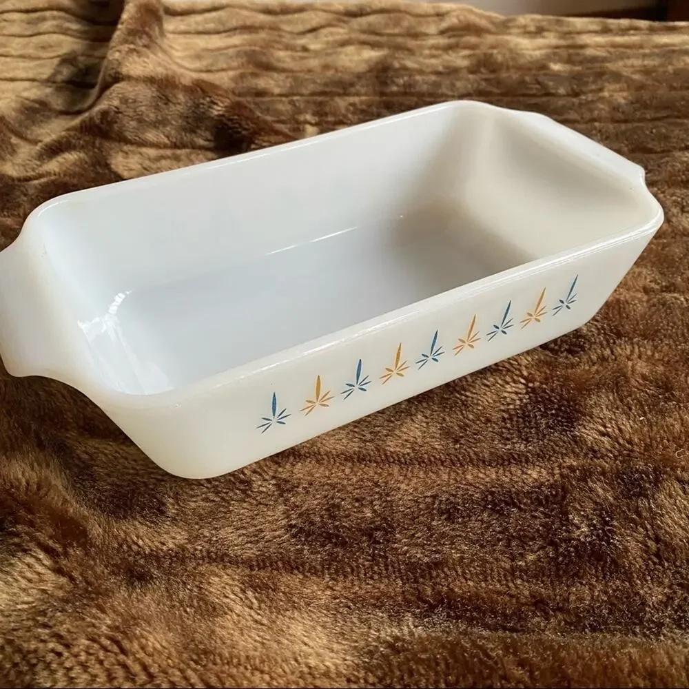 Vintage Anchor Hocking Fire King Candle Glow Pattern 1Qt. Baking‎ Dish